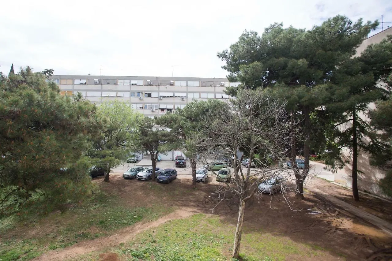 Apartmani Maras Split 3*,